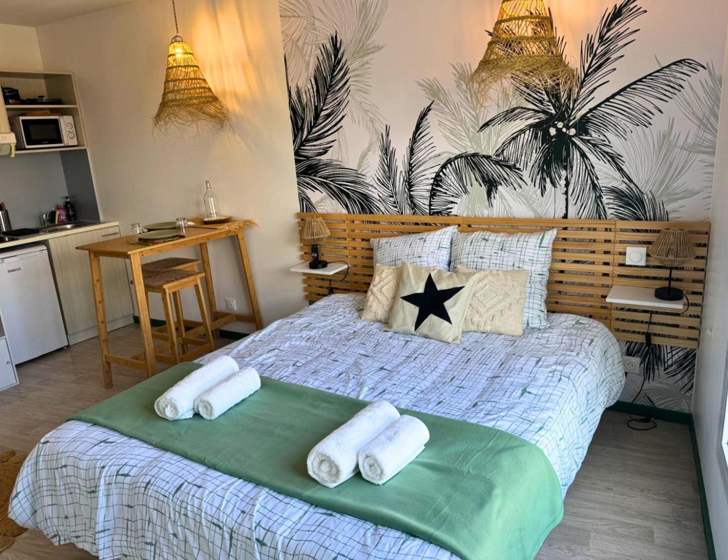 Oasis - Wifi, Clim, Vue, Equipe Appartement Lourdes Buitenkant foto