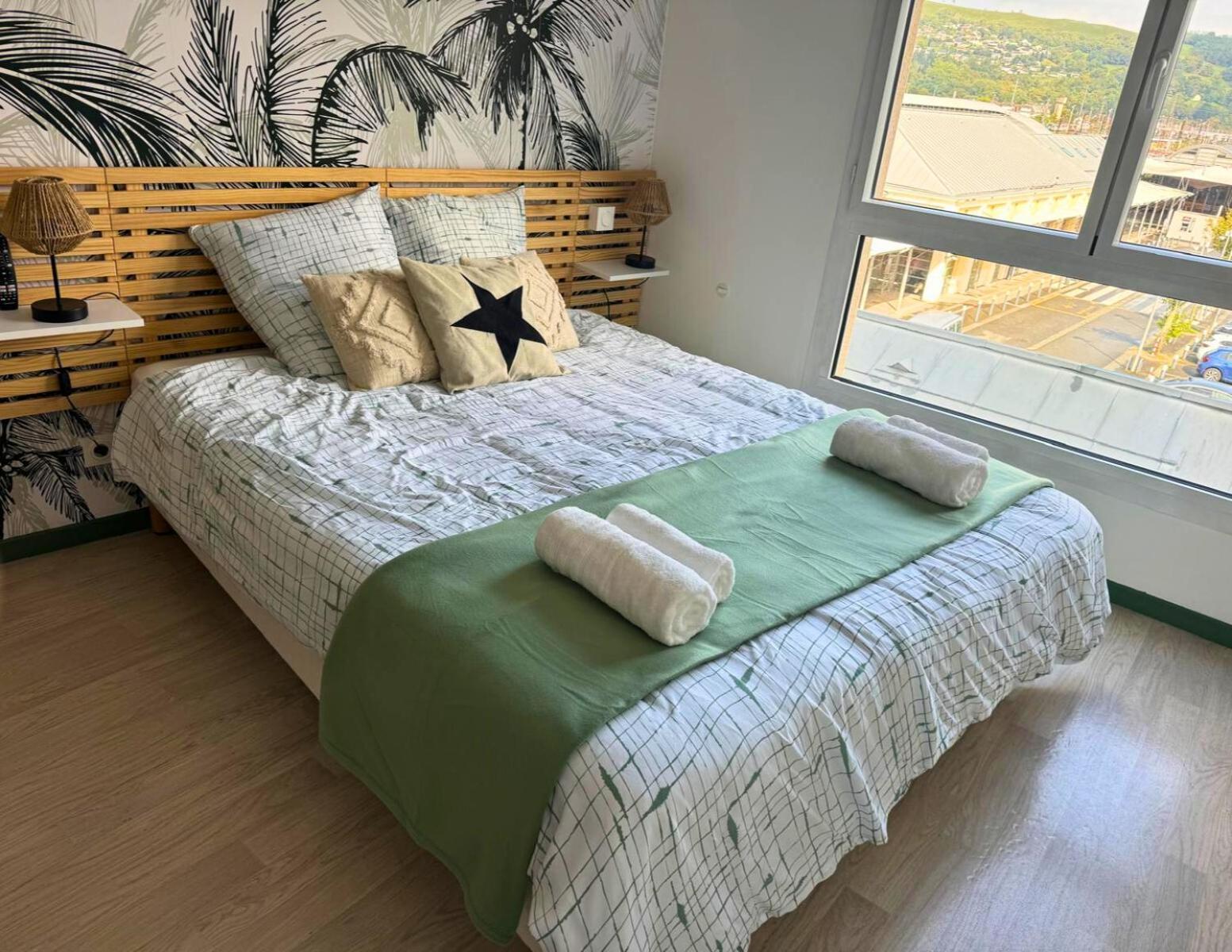 Oasis - Wifi, Clim, Vue, Equipe Appartement Lourdes Buitenkant foto